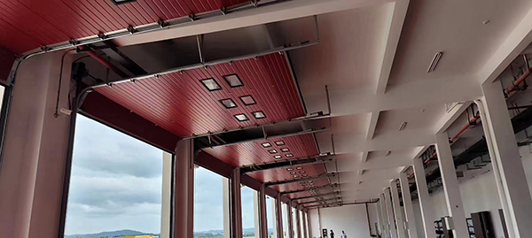 阿瓦提工业翻板门 阿瓦提工业翻板门