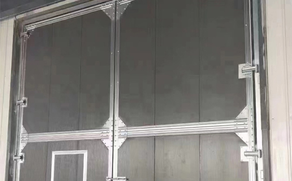 阿瓦提兰州厂房阿瓦提工业门选购与使用指南：打造高效安全的生产环境