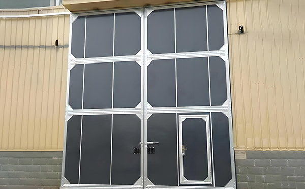 厂房阿瓦提工业门选择与维护全解析：提升效率与安全的关键要素