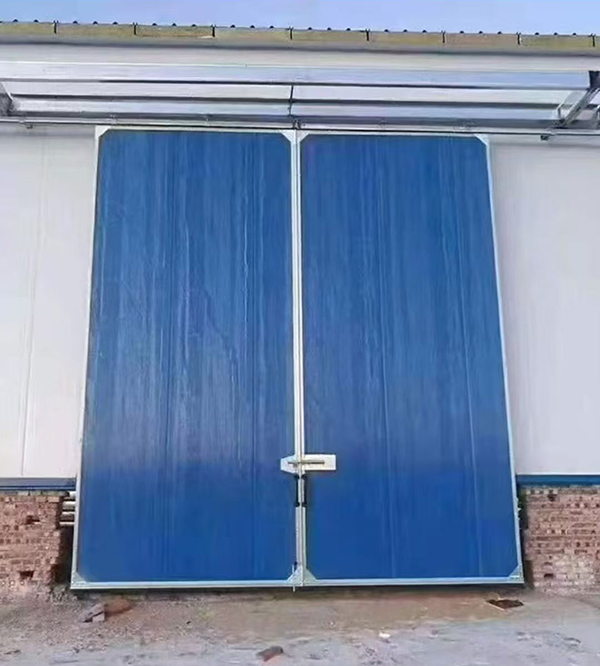 阿瓦提工业门在大型仓储物流通道中的应用实例