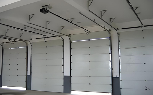 阿瓦提工业门定制需求升温——百安科技11月聚焦智能化与安全性能升级